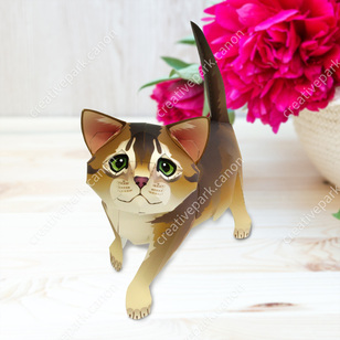 アビシニアン,動物,ペーパークラフト,動物好き,癒し,哺乳類,かわいい,かわいい動物シリーズ,モフモフ,マットフォト,レベル：一人前,サイズ感:テニスボール,飾って楽しむ,ネコ,リアル,ブラウン,大人向け,日常
